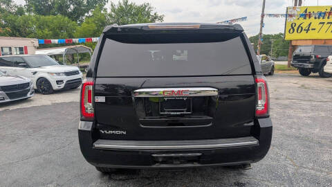 2017 GMC Yukon Denali