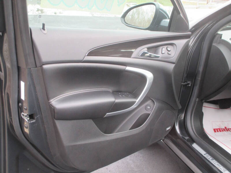 2016 Buick Regal Premium II