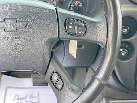 2004 Chevrolet TrailBlazer EXT LT