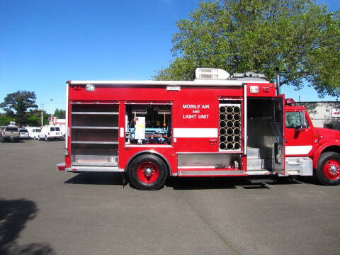 2000 International 4900