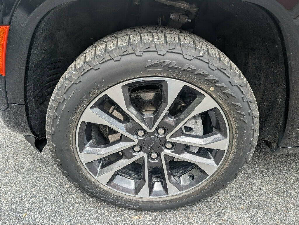 2021 Jeep Grand Cherokee L 10