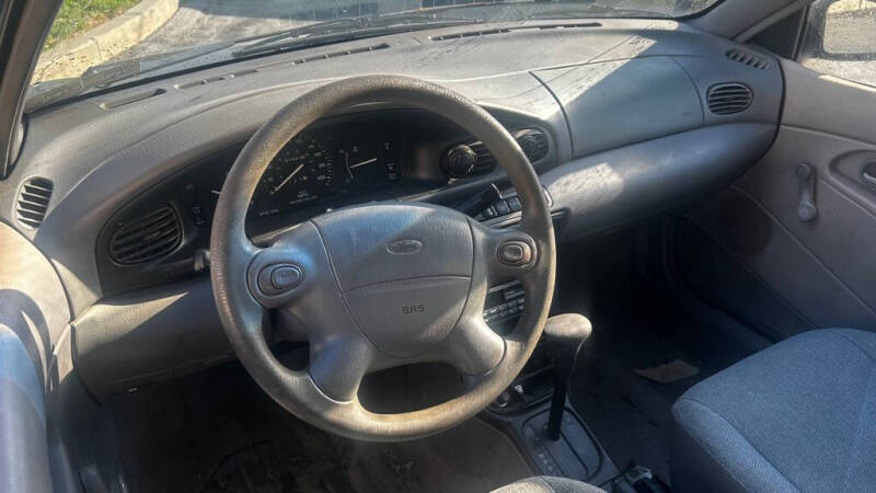 1996 Ford Aspire
