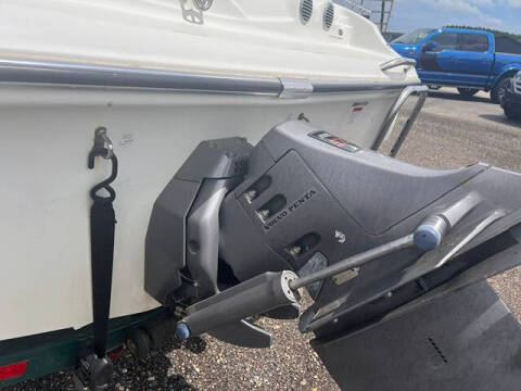 2003 Larson Boats 1850 Dual Console