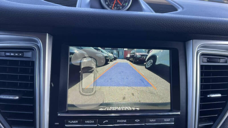 2016 Porsche Macan S
