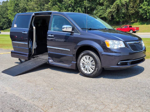 2014 Chrysler WHEELCHAIR VAN
