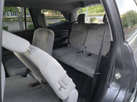 2017 Honda Pilot EX