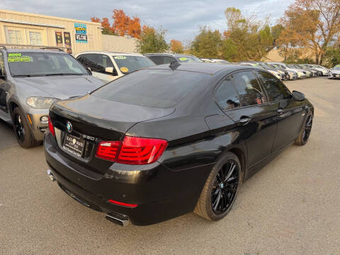 2011 BMW 5 Series 550i