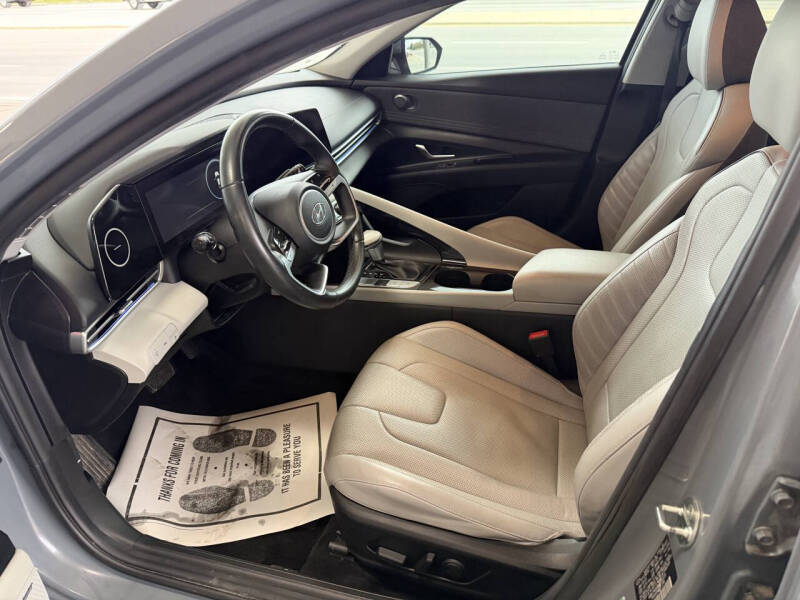 2021 Hyundai Elantra Limited