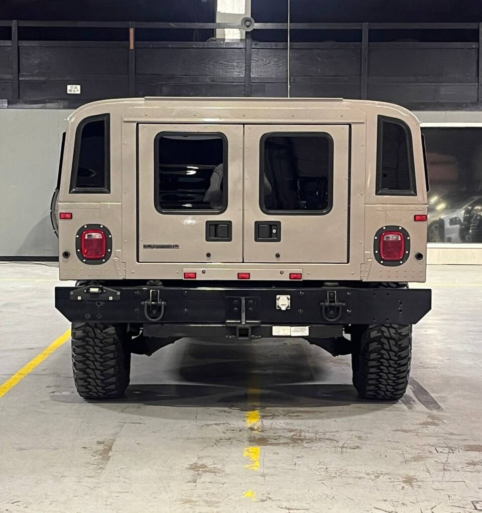 2003 HUMMER H1 for sale at Carnival Car Company in Victoria, TX