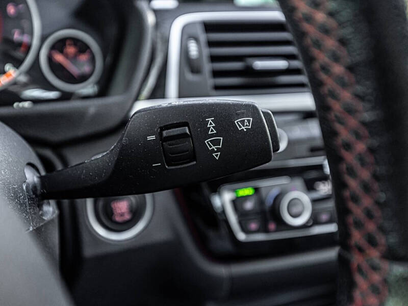 2016 BMW 3 Series 328i