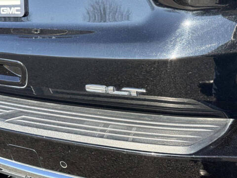 2022 GMC Yukon SLT