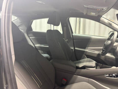 2023 Hyundai Elantra