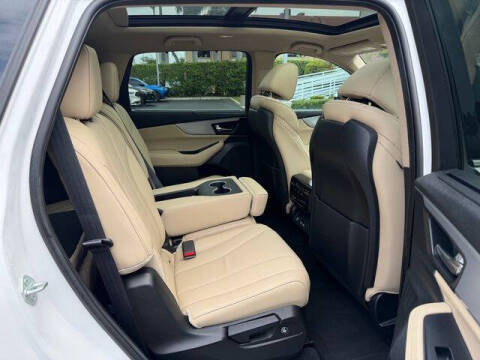 2023 Acura MDX w/Tech