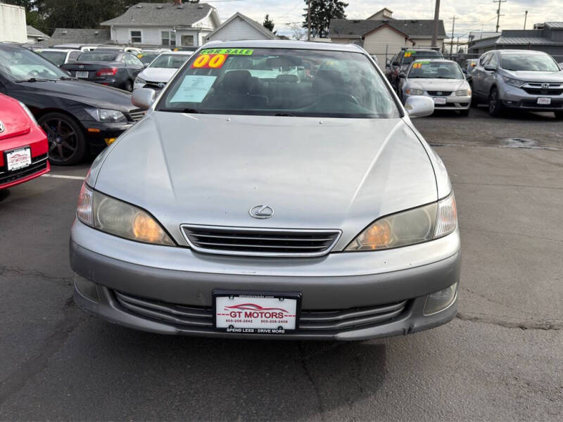 2000 Lexus ES 300