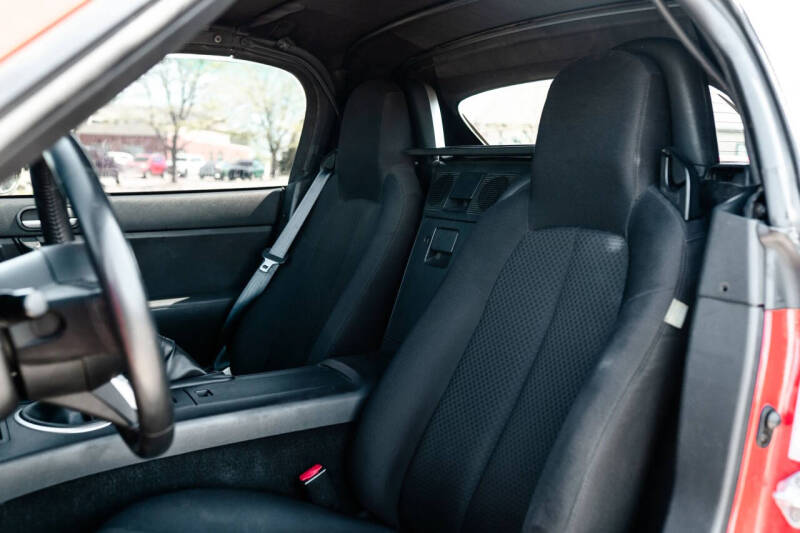 2006 Mazda MX-5 Miata