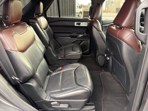 2020 Ford Explorer Platinum