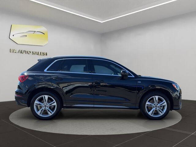 2021 Audi Q3 quattro S line Premium 45 TFSI