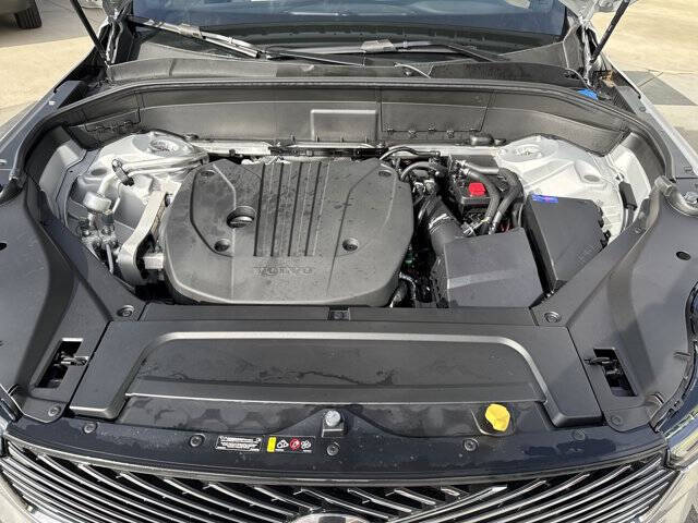 2025 Volvo XC90 B5 Plus Bright Theme 7P