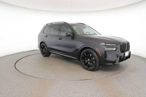 2023 BMW X7 M60i