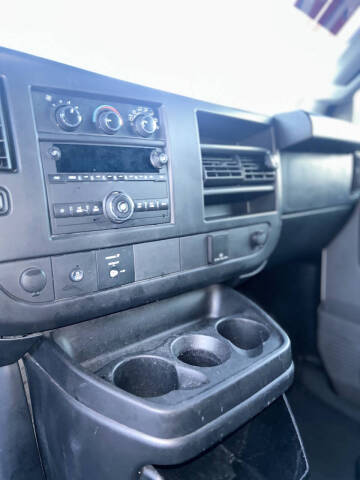 2017 Chevrolet Express 2500