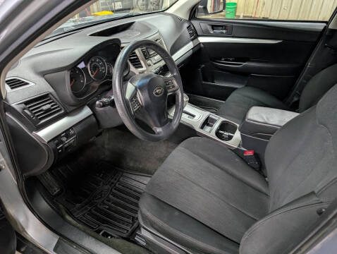 2014 Subaru Outback 2.5i