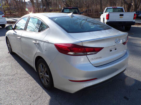 2018 Hyundai Elantra