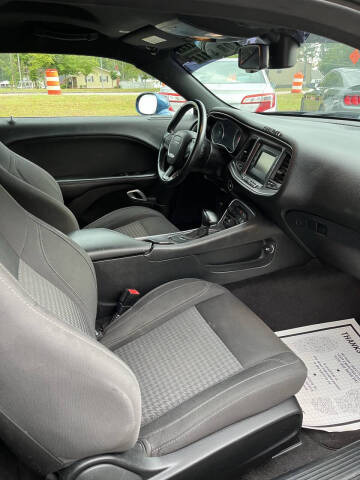 2017 Dodge Challenger R/T Plus