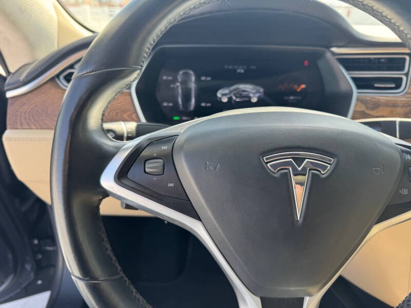 2017 Tesla Model S