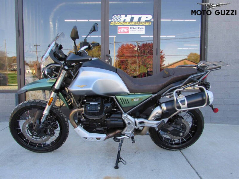 2022 Moto Guzzi V85TT