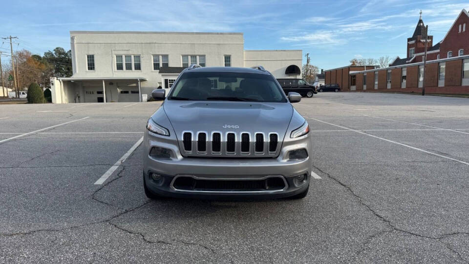 2016 Jeep Cherokee for sale at Caropedia in Dunn, NC