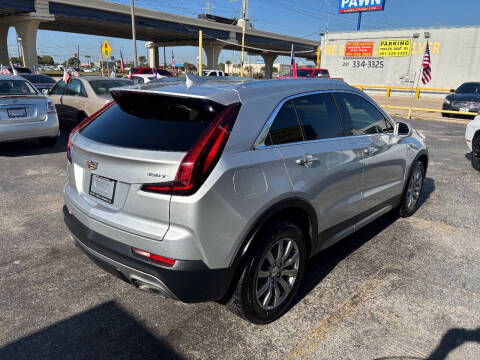 2020 Cadillac XT4 Premium Luxury