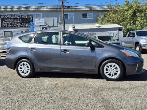 2013 Toyota Prius v Three