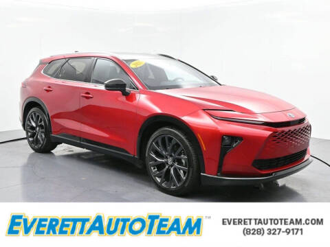 2025 Toyota Crown Signia Limited