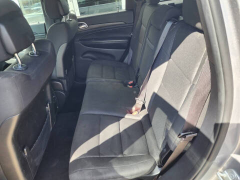 2019 Jeep Grand Cherokee Laredo E