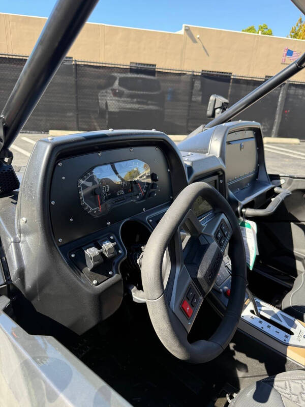 2025 Polaris RZR Pro R 4 Ultimate