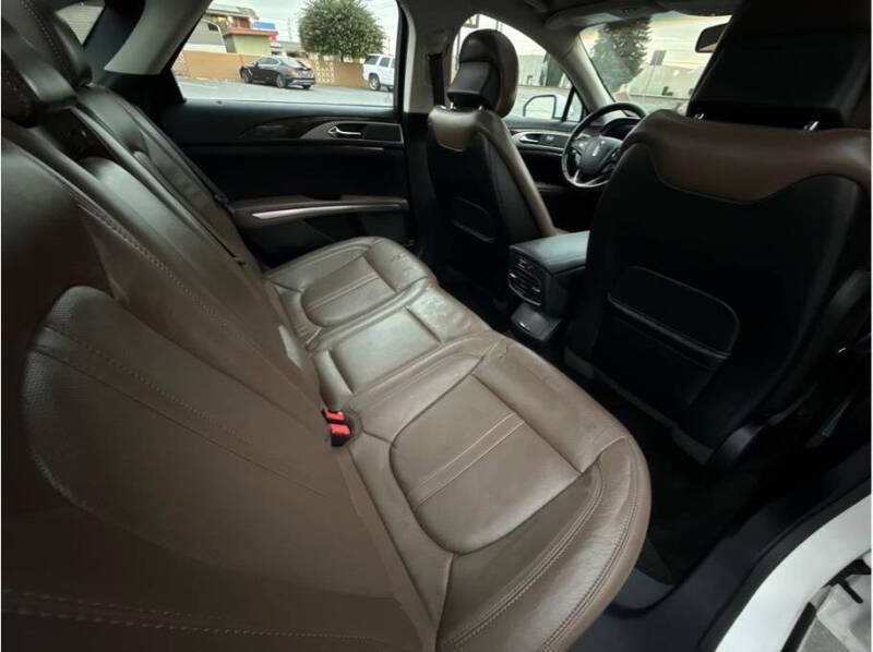 2016 Lincoln MKZ Hybrid