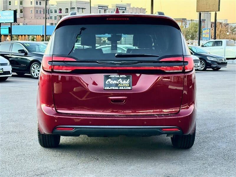 2021 Chrysler Pacifica Touring L