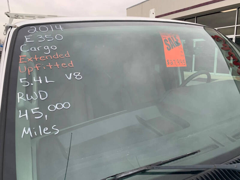 2014 Ford E-Series E-350 SD