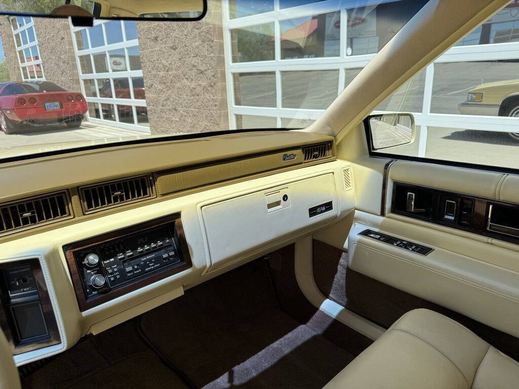 1989 Cadillac DeVille 11