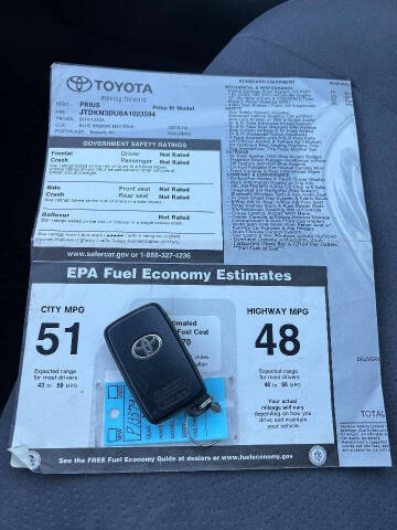 2010 Toyota Prius III