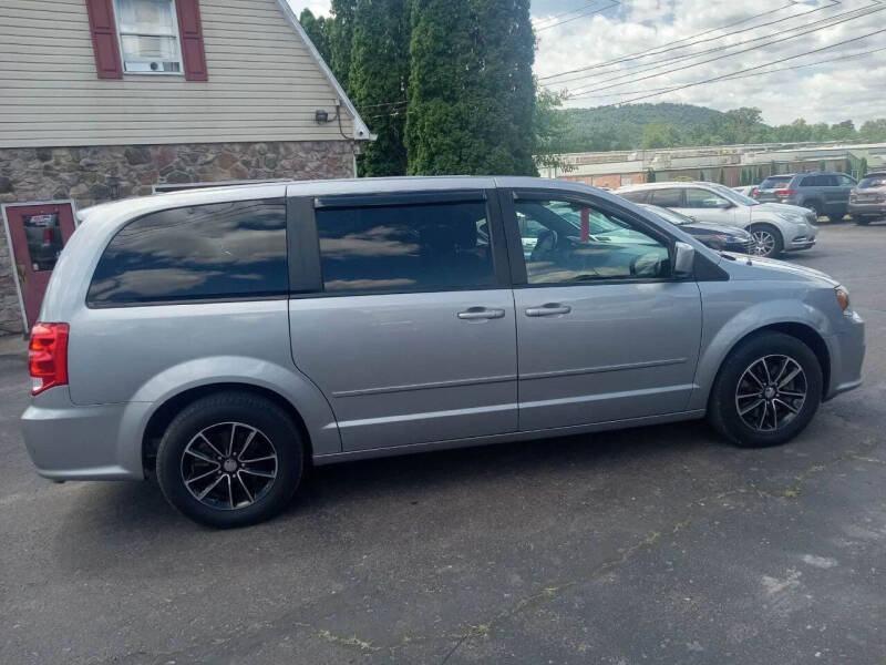 2017 Dodge Grand Caravan SE