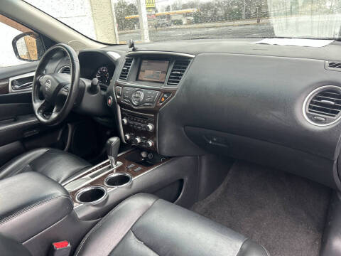 2014 Nissan Pathfinder SL