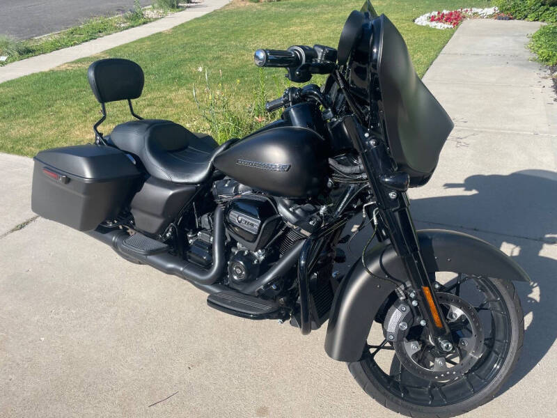 2020 Harley-Davidson Street Glide