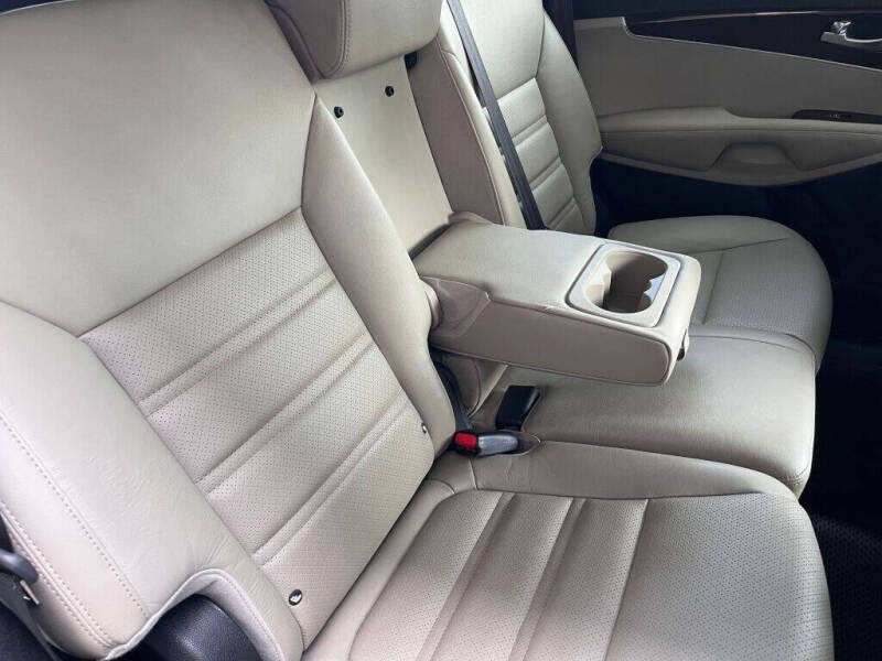 2017 Kia Sorento EX V6