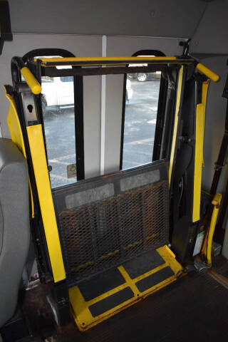 2010 Ford E-Series E-350 SD