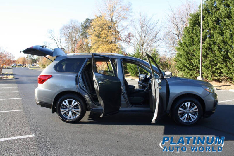 2019 Nissan Pathfinder S