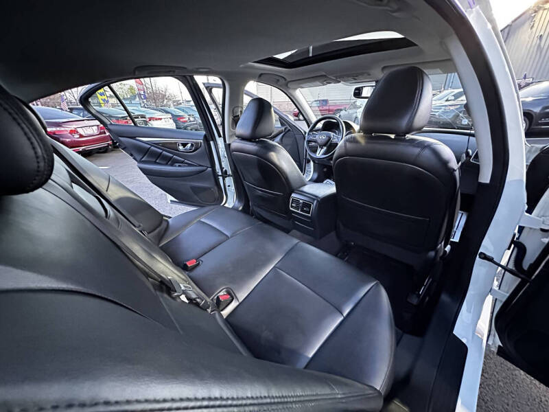 2018 Infiniti Q50 3.0T Sport