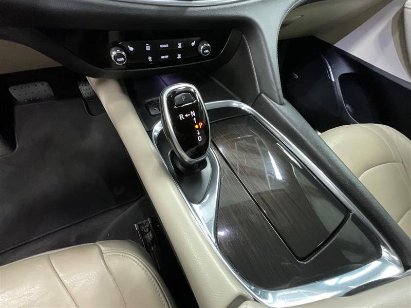 2020 Buick Enclave Essence