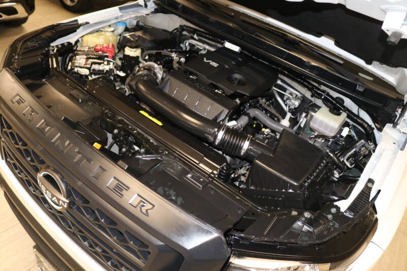 2022 Nissan Frontier S