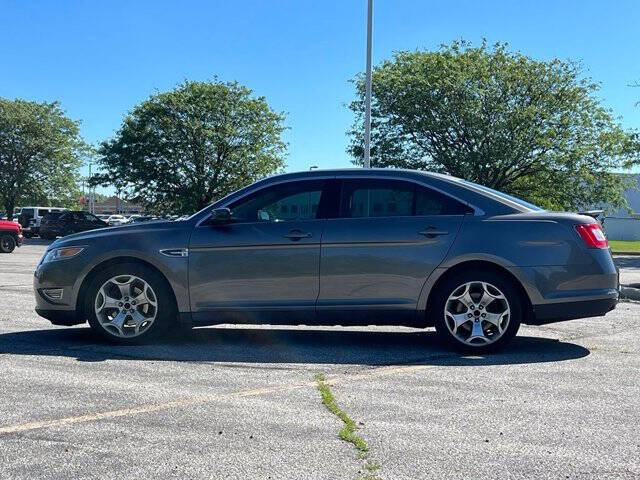 2011 Ford Taurus SHO